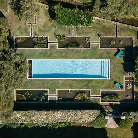In An Exceptional Maison d'hôtes *